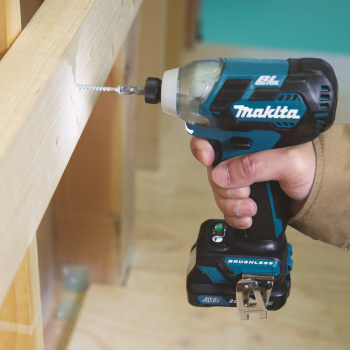 Шуруповерт Makita TD111DZ