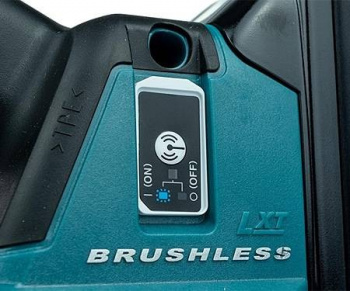 Рубанок Makita DKP181ZU