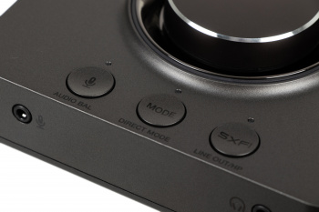 Звуковая карта Creative USB Sound Blaster X4