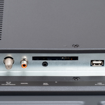 Телевизор LED Starwind 58