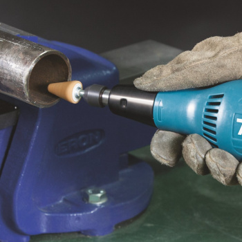 Гравер Makita GD0603