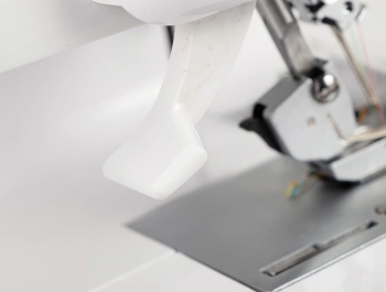 Оверлок Comfort  110