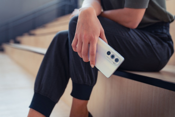 Смартфон Motorola XT2201-1
