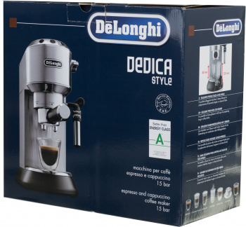 Кофеварка рожковая Delonghi EC685.M