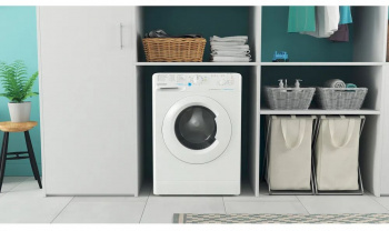 Стиральная машина Indesit BWSB 61051 WWV RU