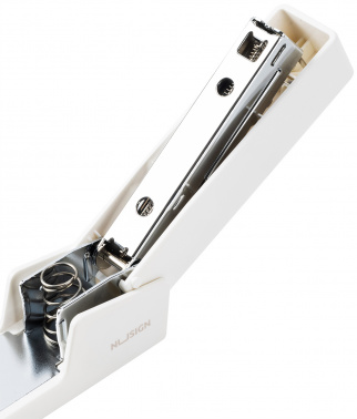 Степлер Deli NS084-WT Nusign 24/6 26/6 (20листов) белый 100скоб коробка