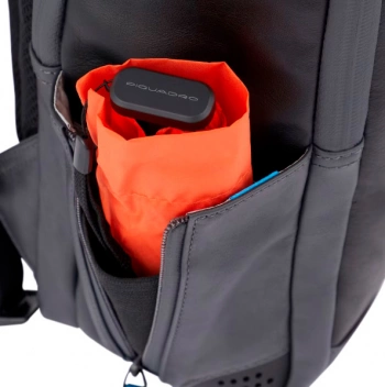 Рюкзак мужской Piquadro Urban CA4818UB00/NGR черный/серый кожа