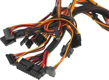 Блок питания Chieftec ATX 700W iArena GPA-700S