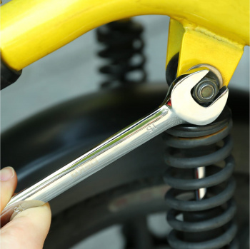 Набор инструментов Deko DKAT200