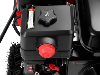 Снегоуборщик бензин. Starwind GST-4356