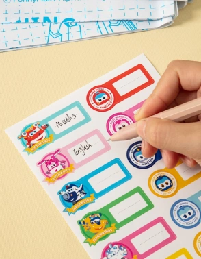 Пленка Deli EZ75112 Super Wings для книги с липк.сл. (набор 10шт) ПП гладкая прозр. 500х360мм