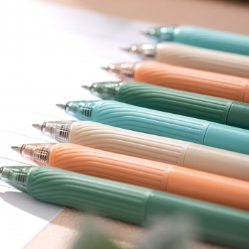 Ручка гелев. автоматическая Deli Nusign ENS666-BL