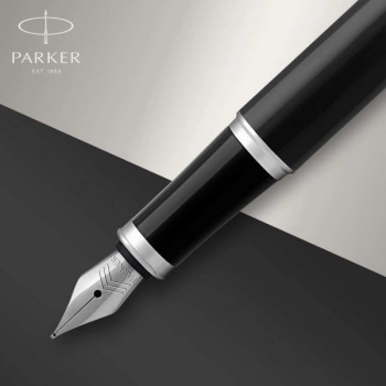 Ручка перьев. Parker IM Core F321