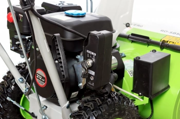 Снегоуборщик бензин. RedVerg RD-SB56/7EB