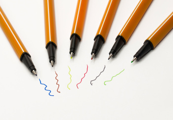 Набор ручек капилляр. Silwerhof ассор. черн. индив. пак.ев. (6шт) игловидный пиш. наконечник линия 0.4мм треугол.