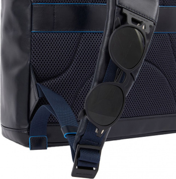 Рюкзак Piquadro Blue Square Revamp CA6104B2V/N черный кожа