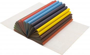 Бумага цветная Silwerhof одност. 16л. 8цв. A4 Монстрики 50г/м2 обл.бум.офсет скрепка