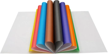 Бумага цветная Silwerhof одност. 8л. 8цв. A4 Монстрики 50г/м2 2диз. обл.бум.офсет скрепка