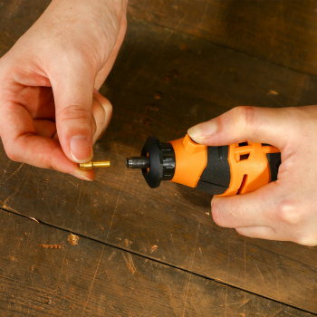 Гравер Deko DKRT200E