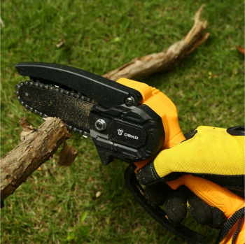 Цепная пила Deko  DKCHS 20-4