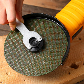 Углошлифовальная машина Deko DKAG1500-150