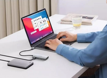 Порт-репликатор Ugreen CM480