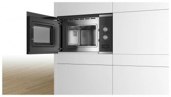 Микроволновая печь Bosch BFL520MS0