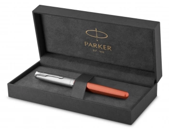 Ручка перьев. Parker Sonnet Essentials SB F545
