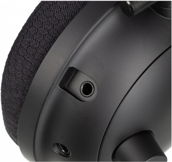 Наушники с микрофоном Razer Blackshark V2 Pro