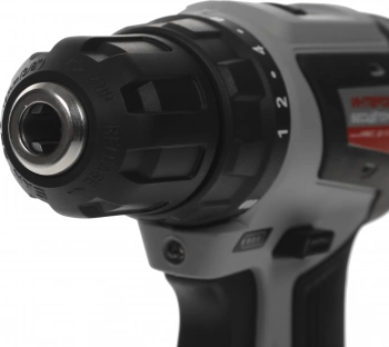 Дрель-шуруповерт Интерскол ДА-10/18В