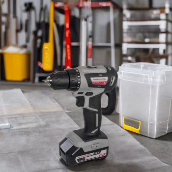 Дрель-шуруповерт Интерскол ДА-10/18В