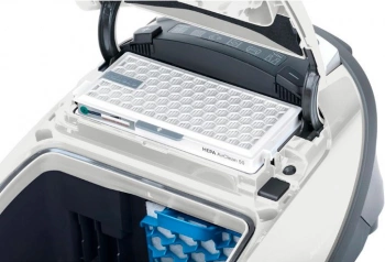 Пылесос Miele Complete C3 Parquet PowerLine