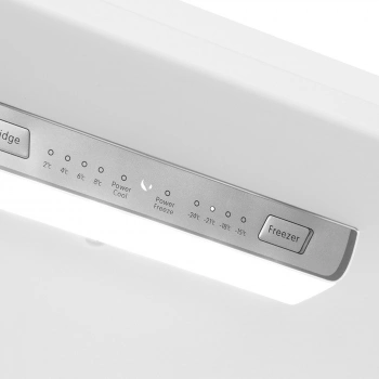 Холодильник SunWind SCC373