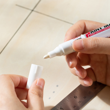 Маркер краска Deli  EU500-WH