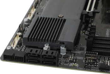 Материнская плата Gigabyte B650M GAMING X AX