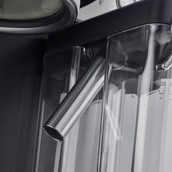 Кофеварка рожковая Polaris Adore Cappuccino PCM 1536E