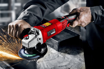 Углошлифовальная машина Зубр Мастер УШМ-125-1205 Э