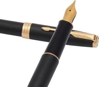 Ручка перьев. Parker Sonnet Core F528