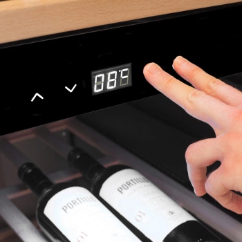 Винный шкаф Caso WineSafe 12