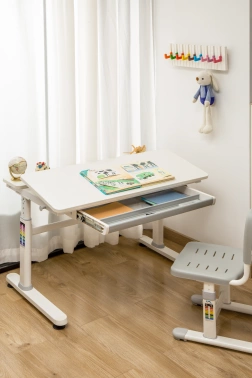 Стол детский Cactus  CS-KD01-PK