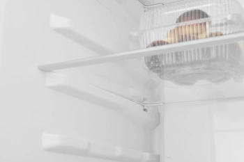 Холодильник Zugel ZRSS630W