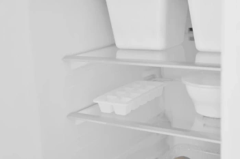 Холодильник Zugel ZRSS630W