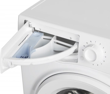 Стиральная машина Hotpoint NUS 5015 H RU