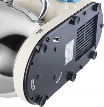 Кухонная машина Starwind SKM8283