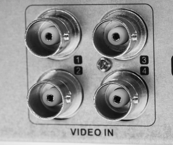 Видеорегистратор HiWatch  DS-H104UA(D)