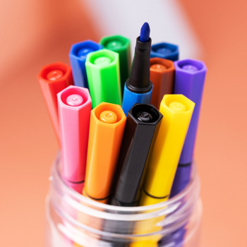 Фломастеры Deli  EC156-12