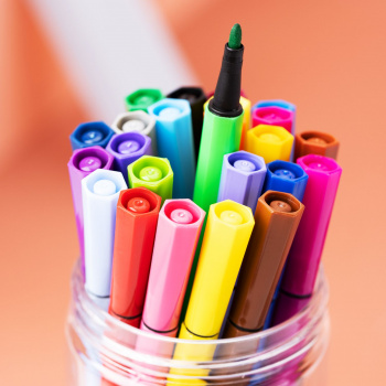 Фломастеры Deli  EC156-24