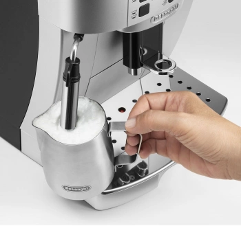 Кофемашина Delonghi Magnifica ECAM22.110.SB