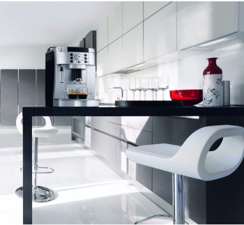 Кофемашина Delonghi Magnifica ECAM22.110.SB