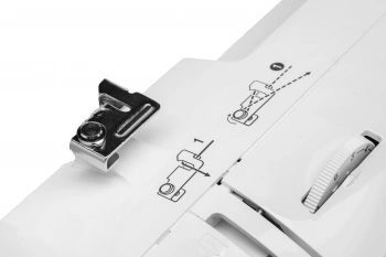 Швейная машина Brother RL425